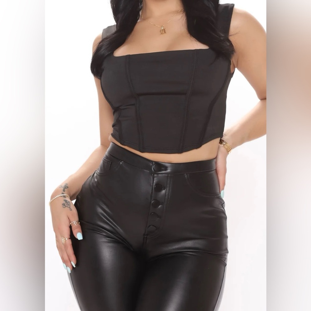 Crop top Black Size S NWT
